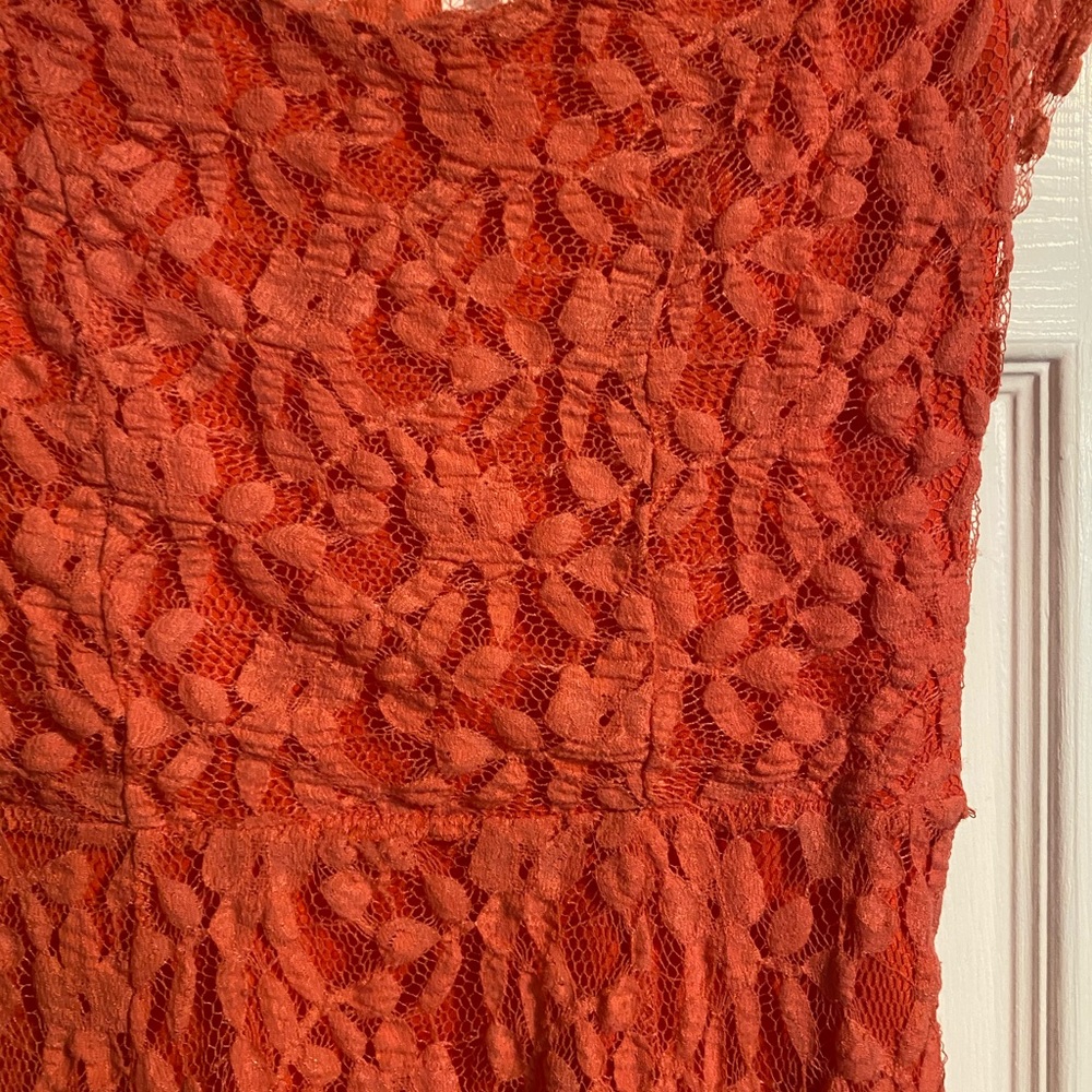 Dress - Picture 2 of 4